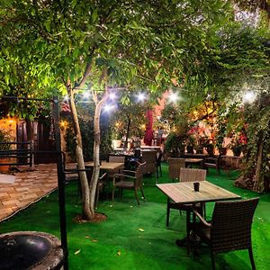 Zemira Garden Hotel